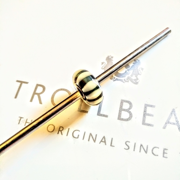 Trollbeads murano glass striped beads - Picture 1 of 2